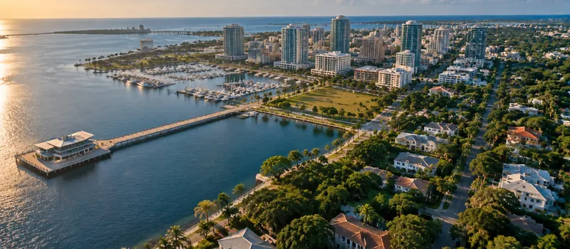Aerial view of Saint Petersburg, FL